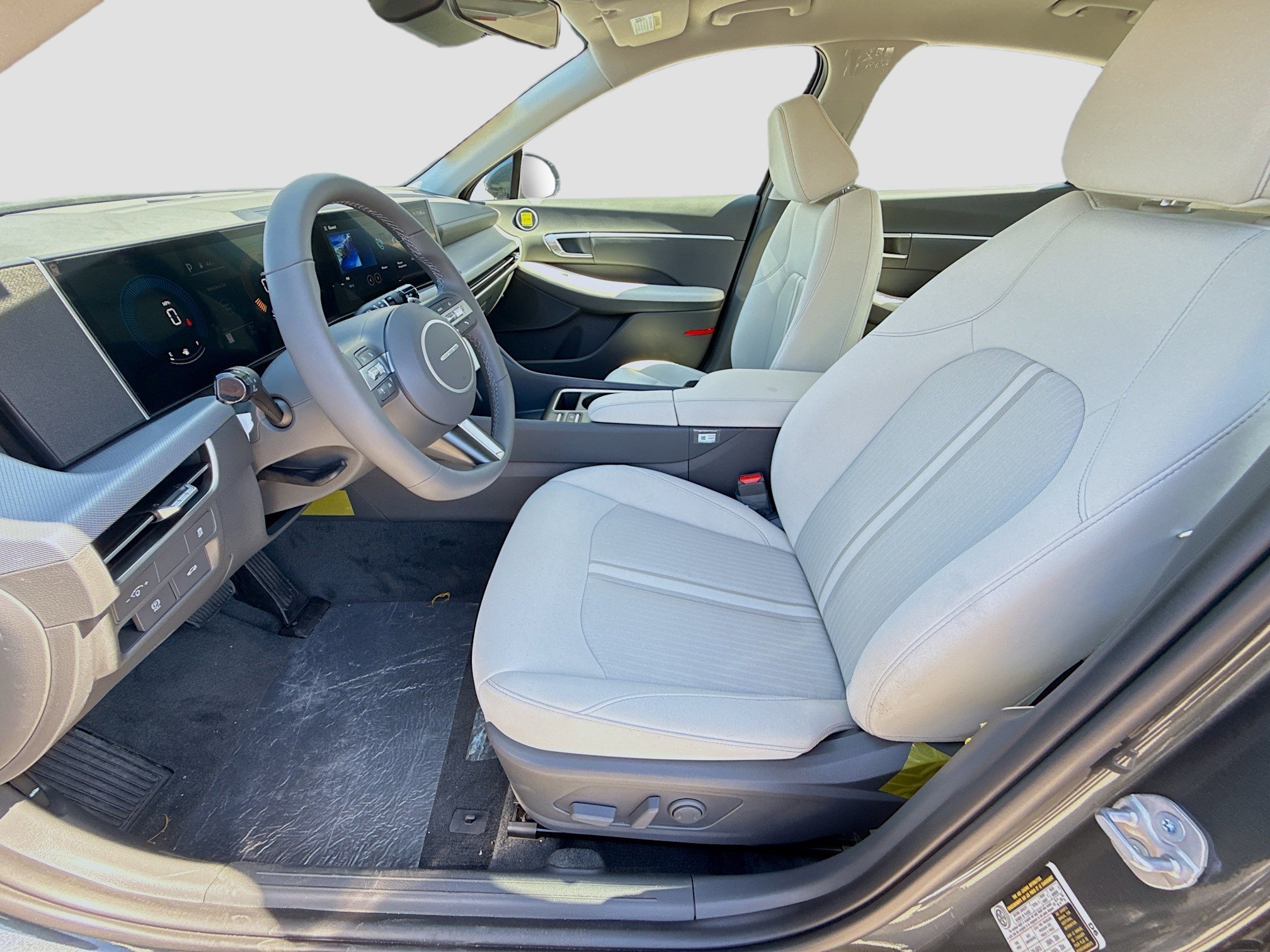2026 Hyundai Sonata SEL - Photo 14