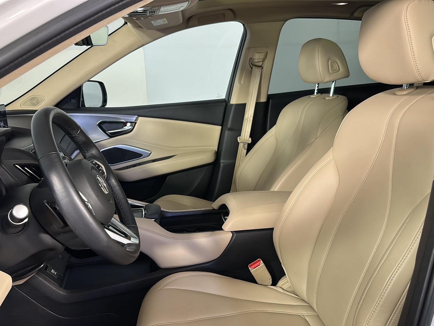 Used 2023 Platinum White Pearl Acura SH-AWD image 6