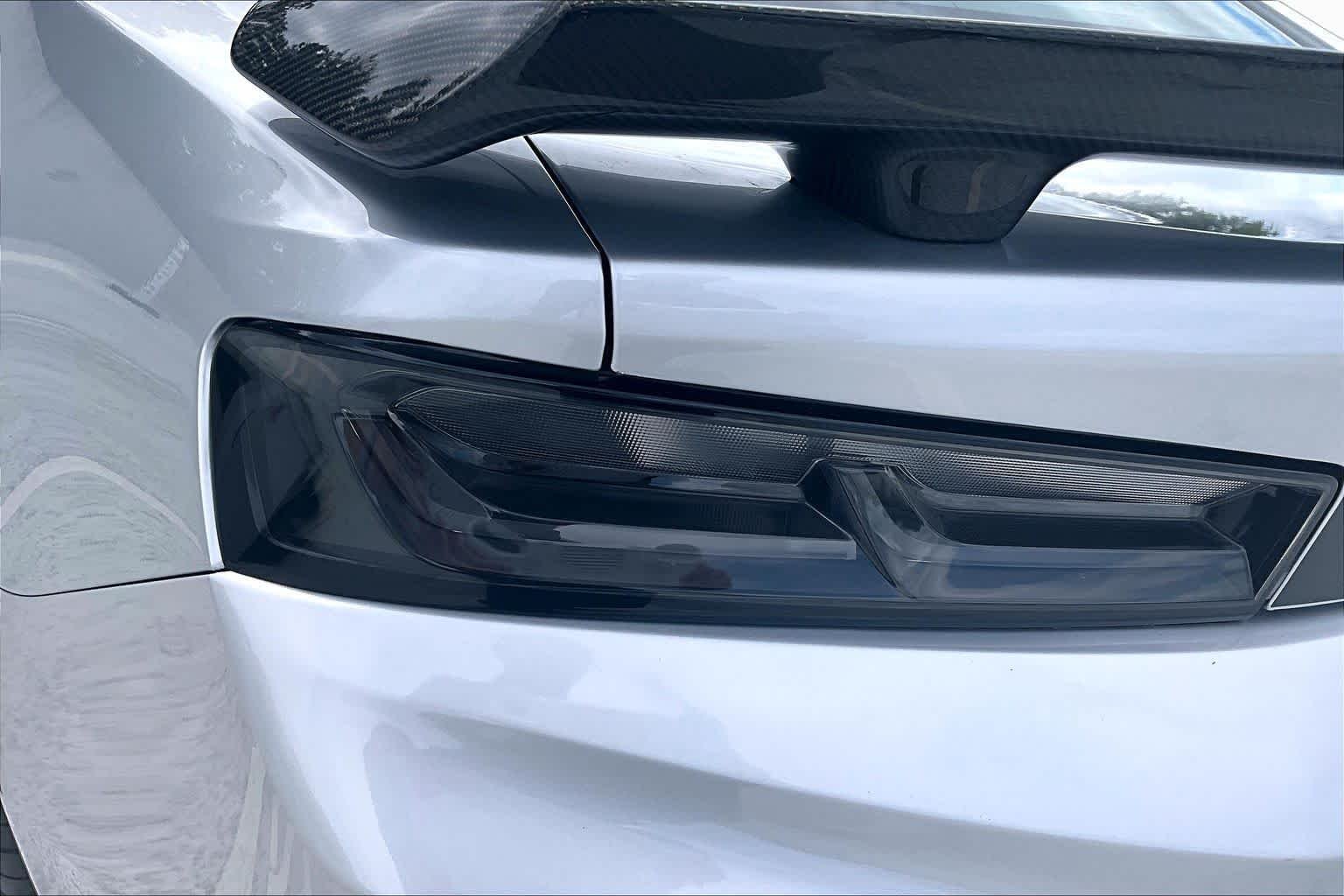 Used 2018 Silver Ice Metallic Chevrolet 2SS image 27