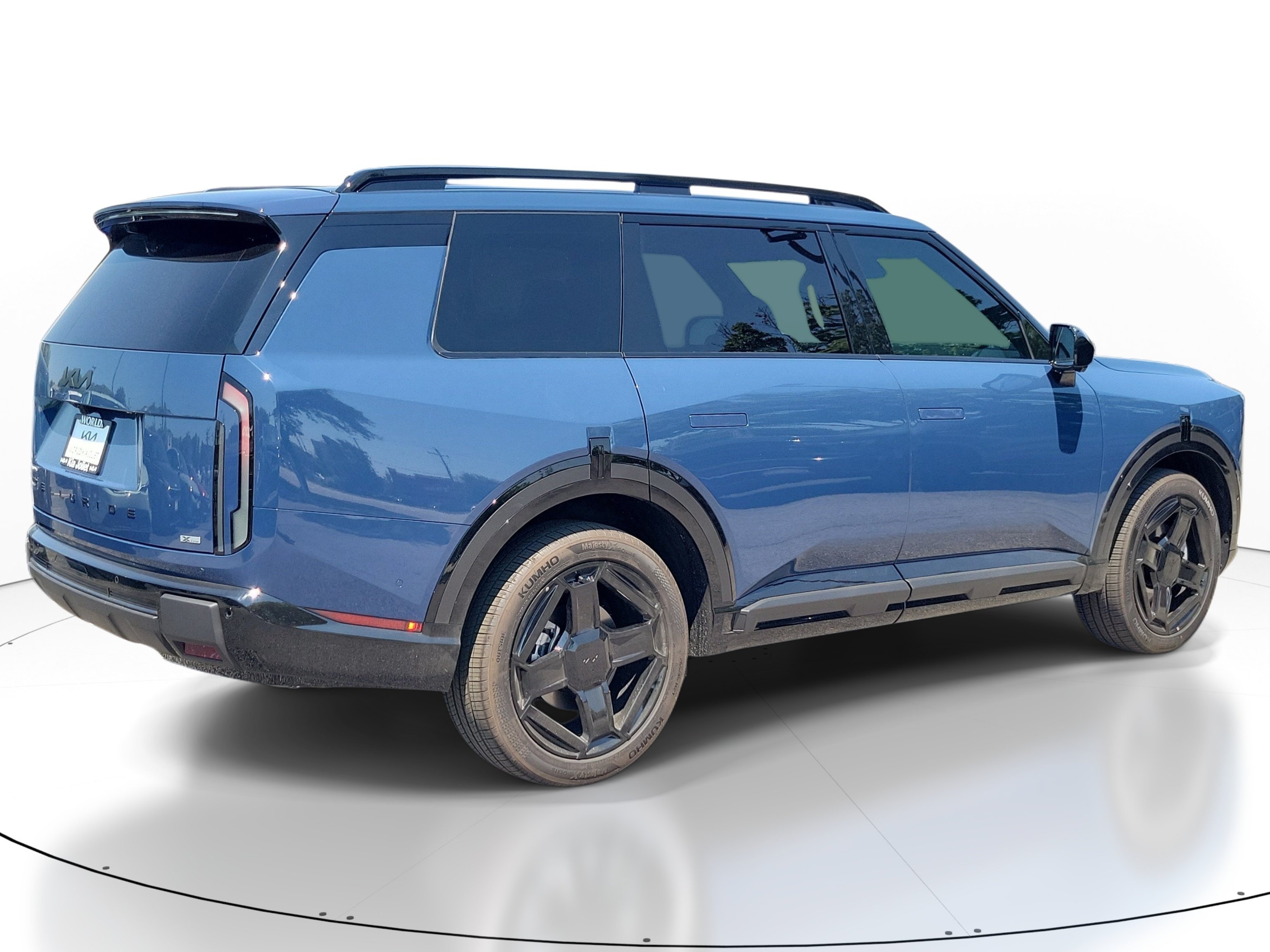 Used 2027 Midnight Lake Blue Kia X-Line SX-Prestige image 6