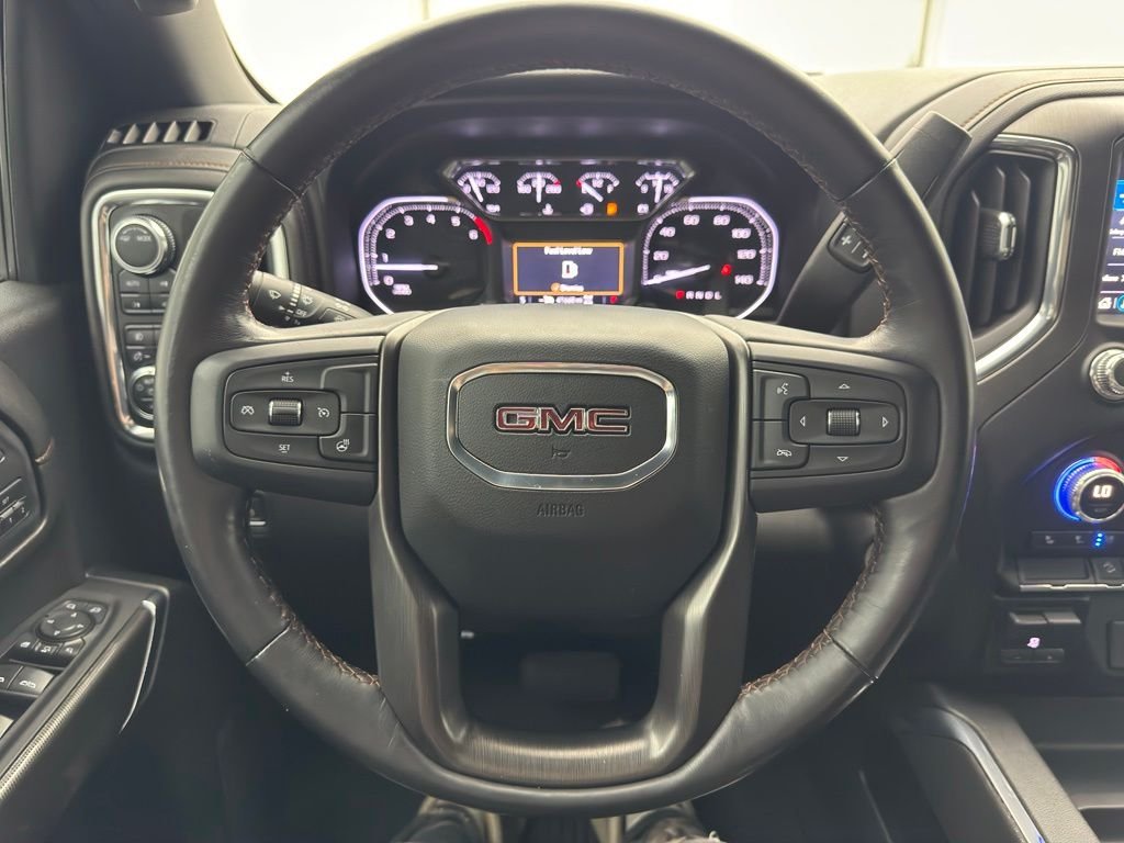 Used 2022 Onyx Black GMC AT4 image 17