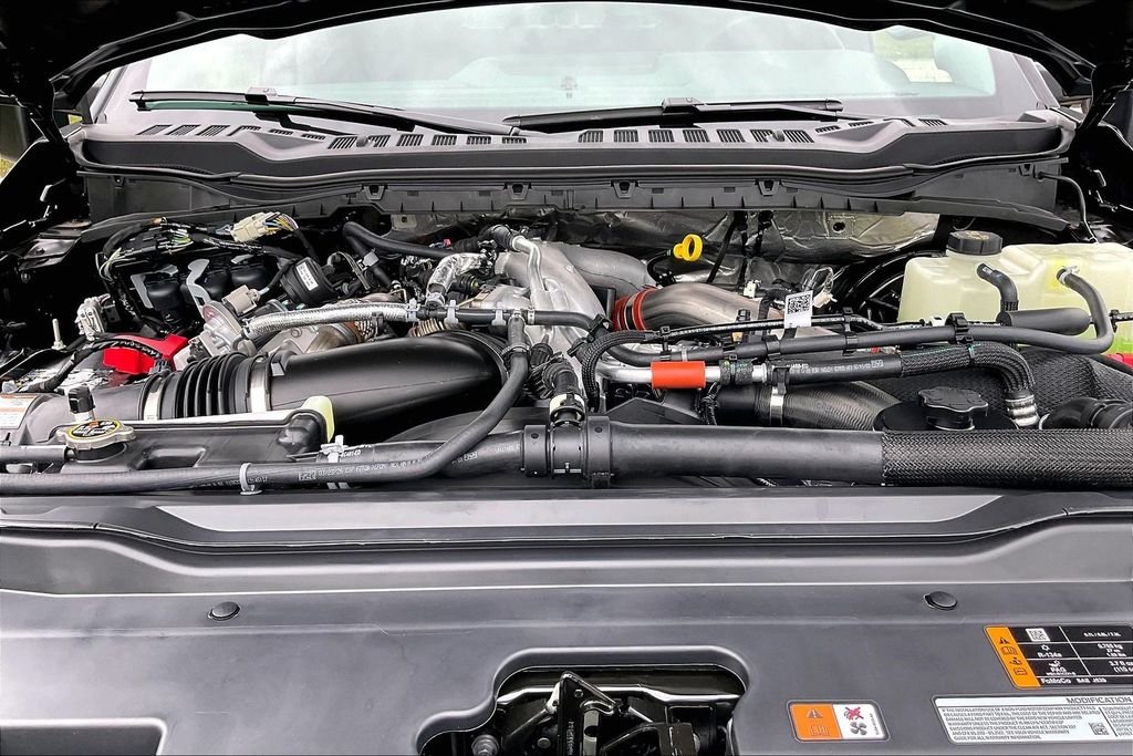 New 2026 Ford Super Duty F-250 Lariat 4D Crew Cab