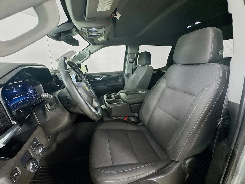 Used 2023 Gray Chevrolet LT image 24