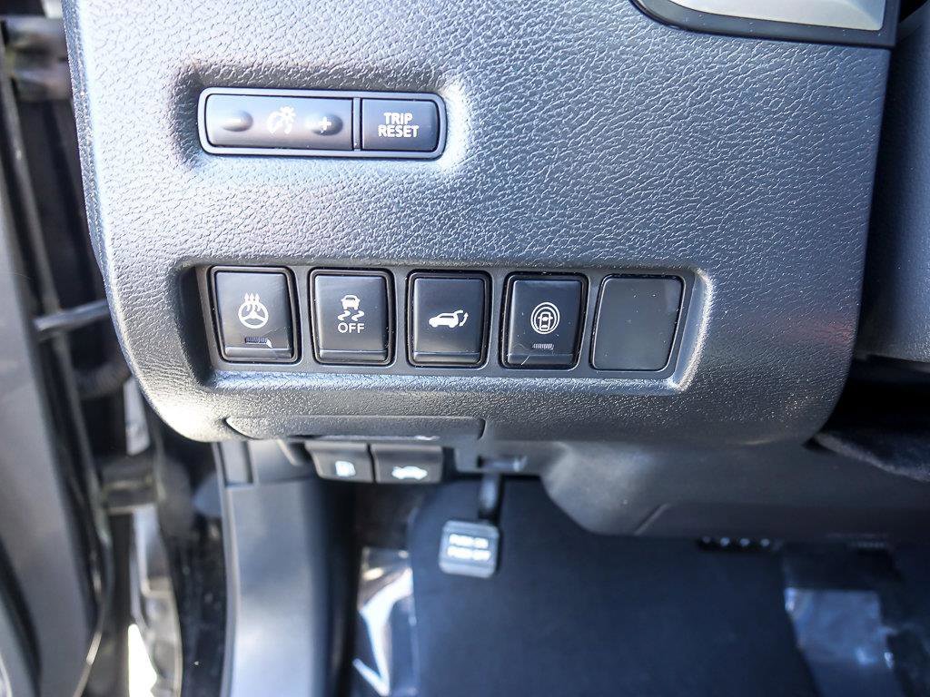 Used 2024 Super Black Nissan SL image 27