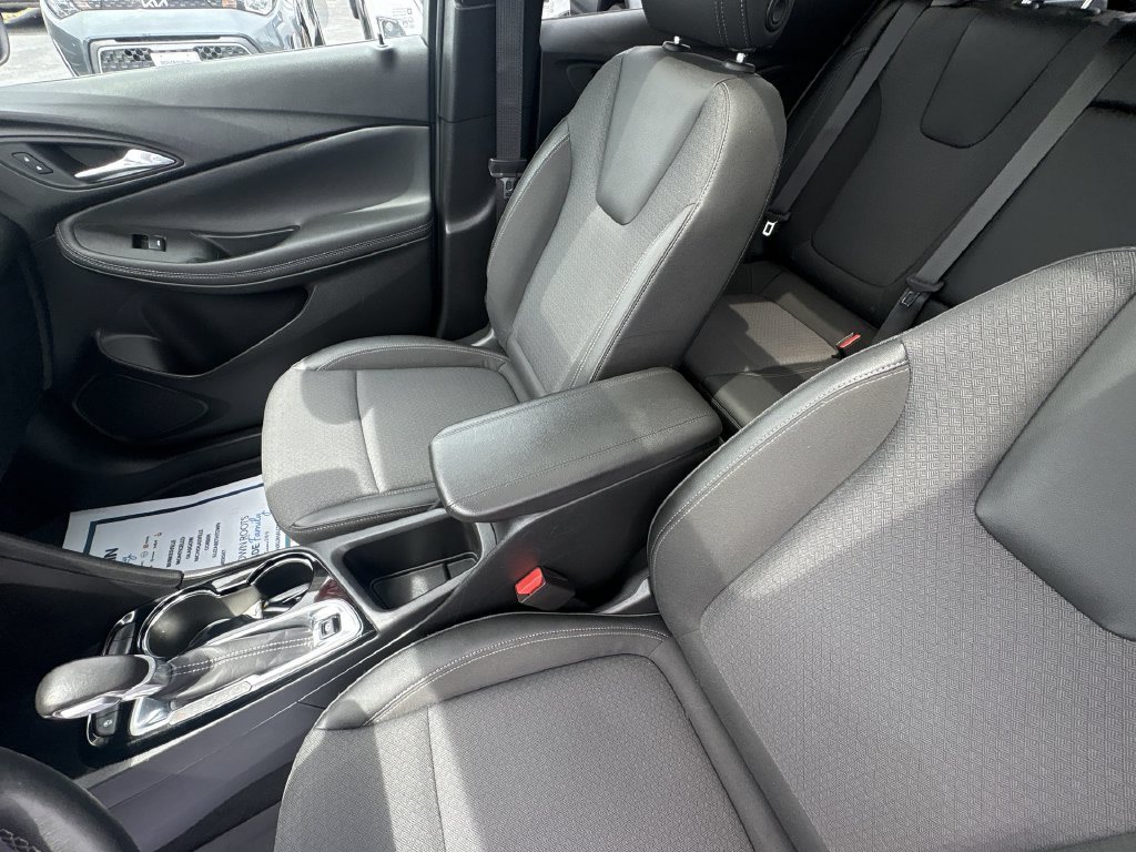 Used 2023 Gray Buick Select image 21