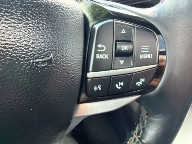 Used 2022 Silver Ford Platinum image 39