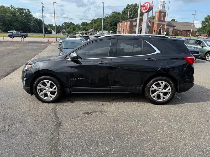 Used 2021 Black Chevrolet Premier image 5