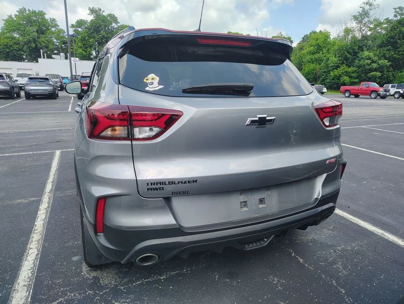 Used 2023 Gray Chevrolet RS image 6