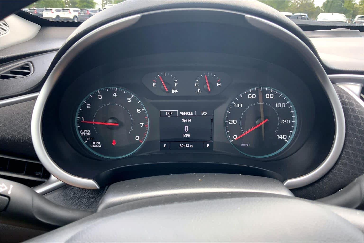 Used 2024 Summit White Chevrolet LT image 25