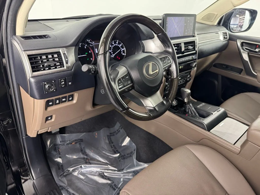 Used 2023 Onyx Black Lexus 460 image 13