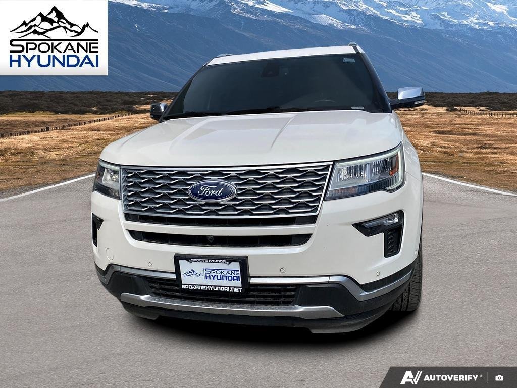Used 2018 White Platinum Metallic Tri-Coat Ford Platinum image 8