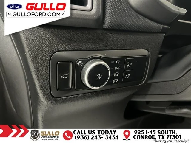 Used 2025 Gray Metallic Ford Outer Banks image 19