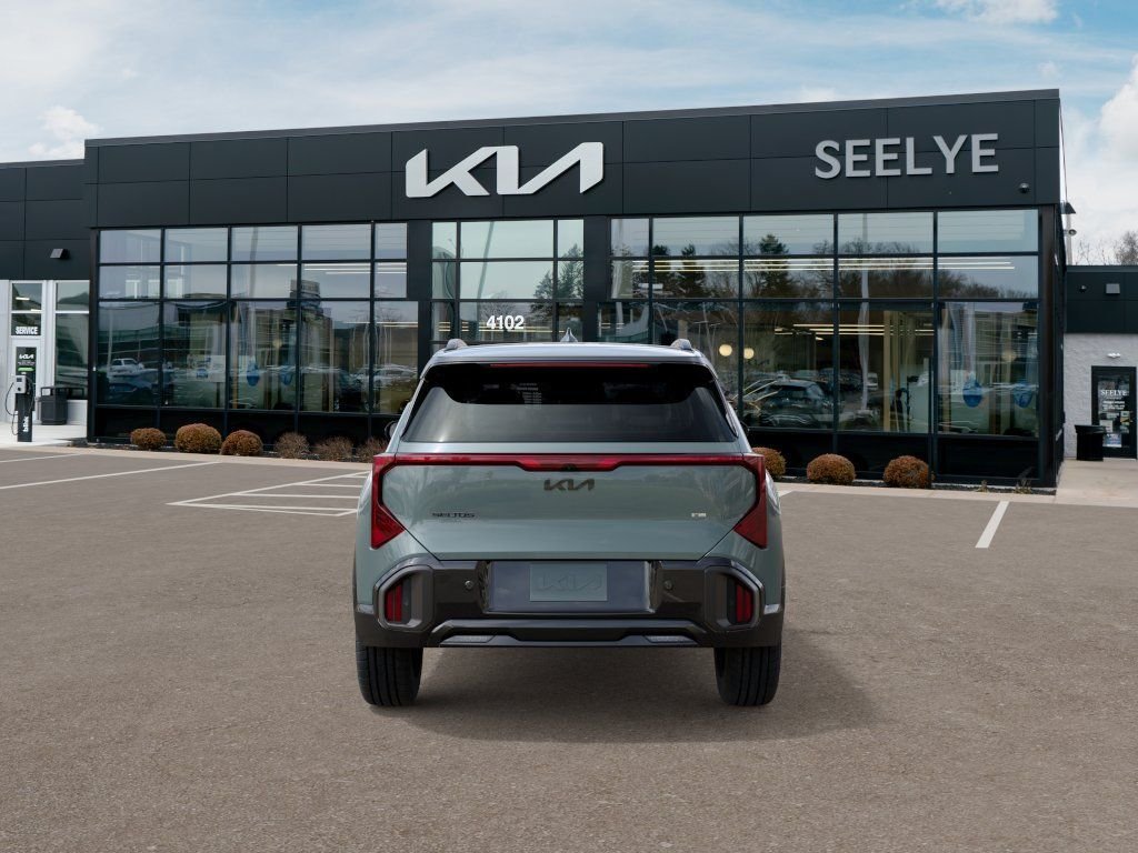 New 2027 Green Kia X-Line S image 5