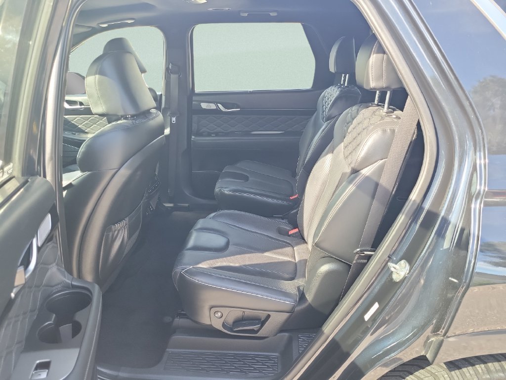 Used 2022 White Hyundai Calligraphy image 10