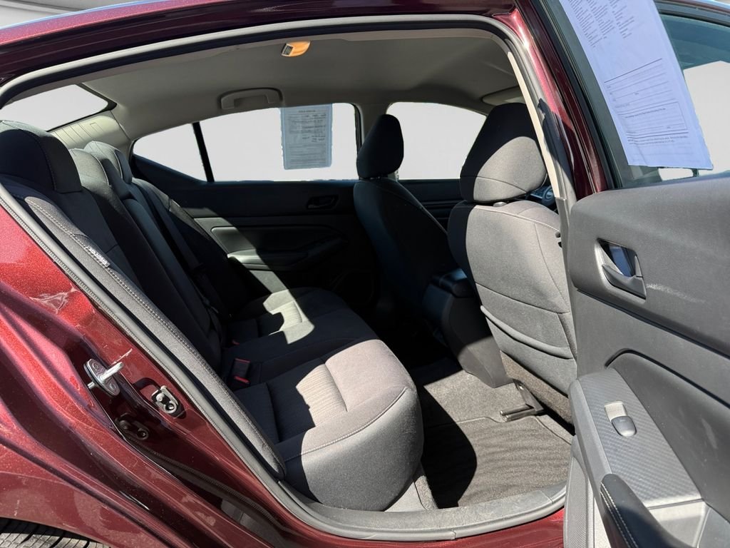 Used 2024 Red Nissan 2.5 SV image 18