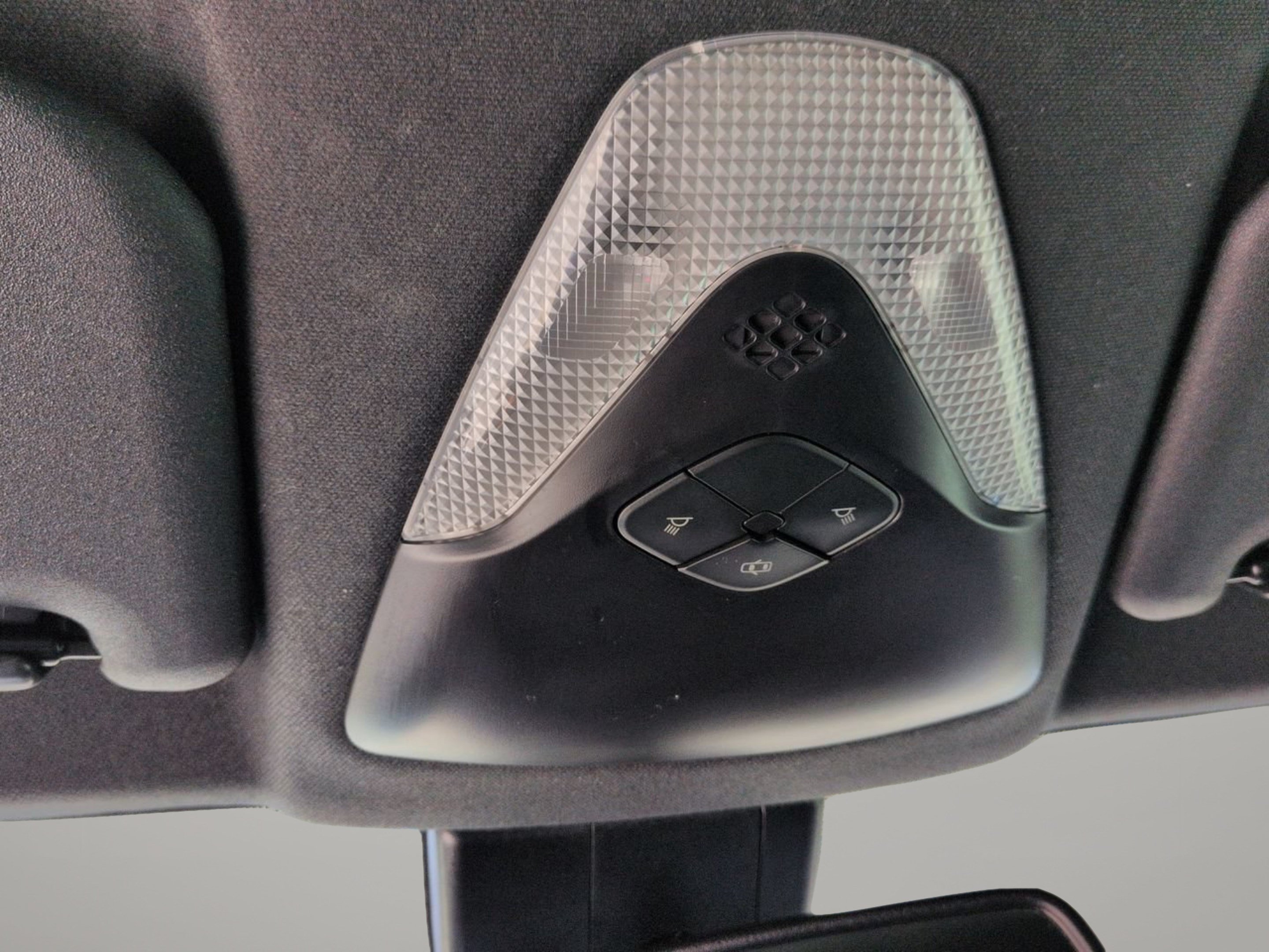 Used 2019 Magnetic Gray Metallic Toyota XLE image 22