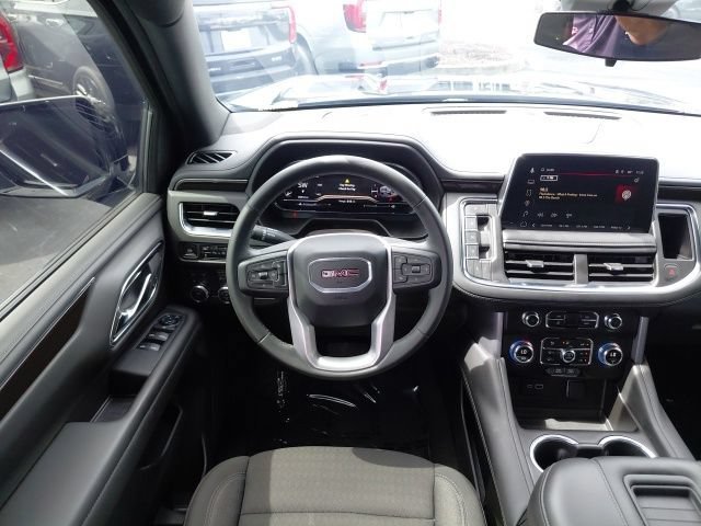 Used 2024 Onyx Black GMC SLE image 18