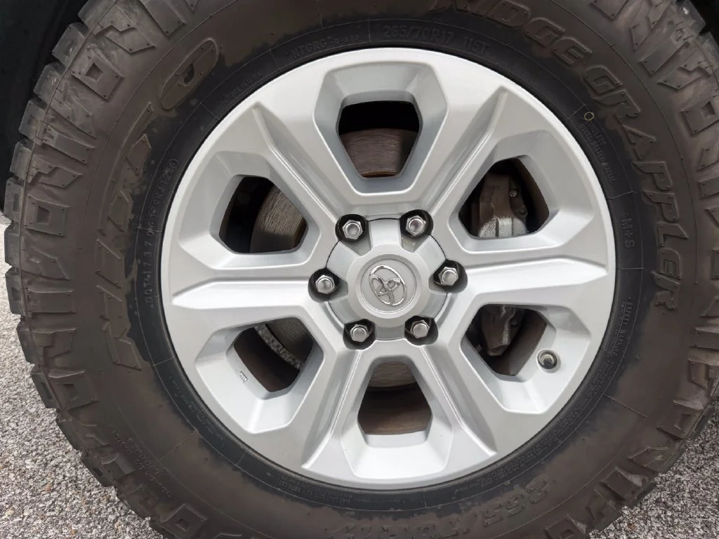 Used 2021 Gray Toyota SR5 image 26