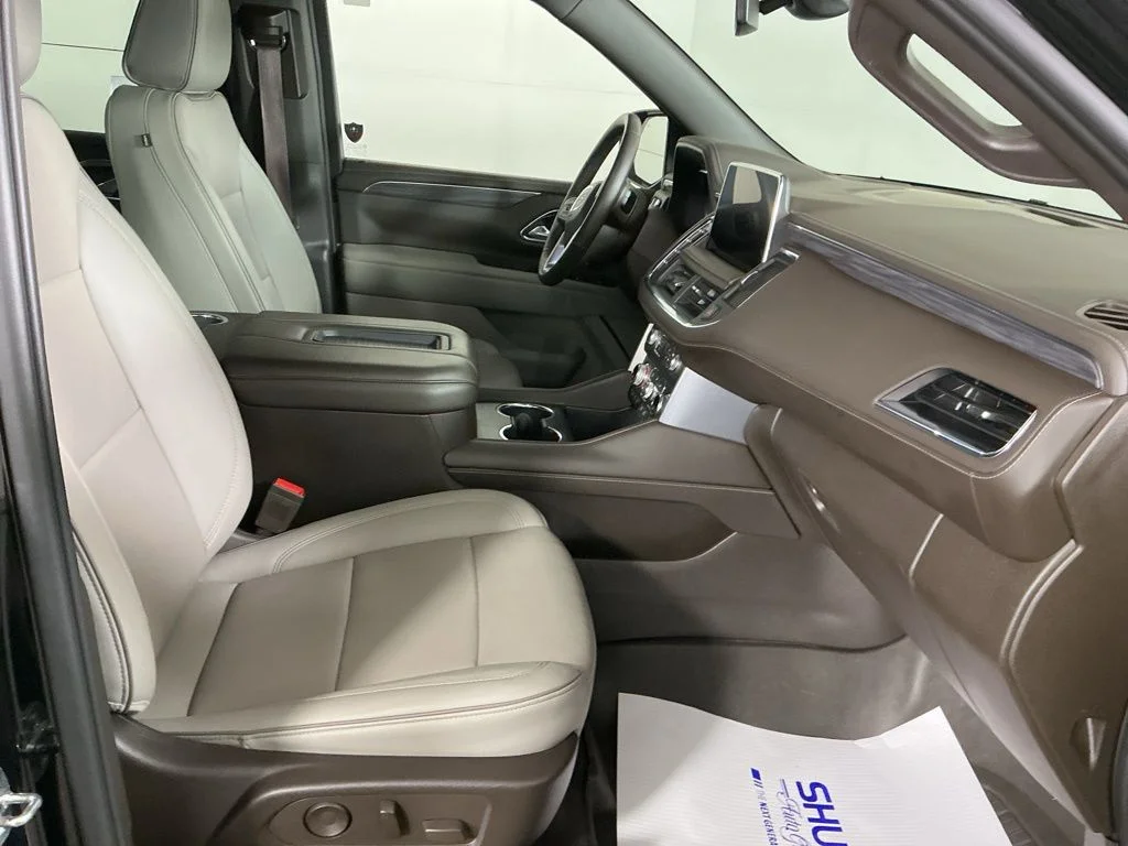 Certified Used 2022 Black GMC SLT image 25