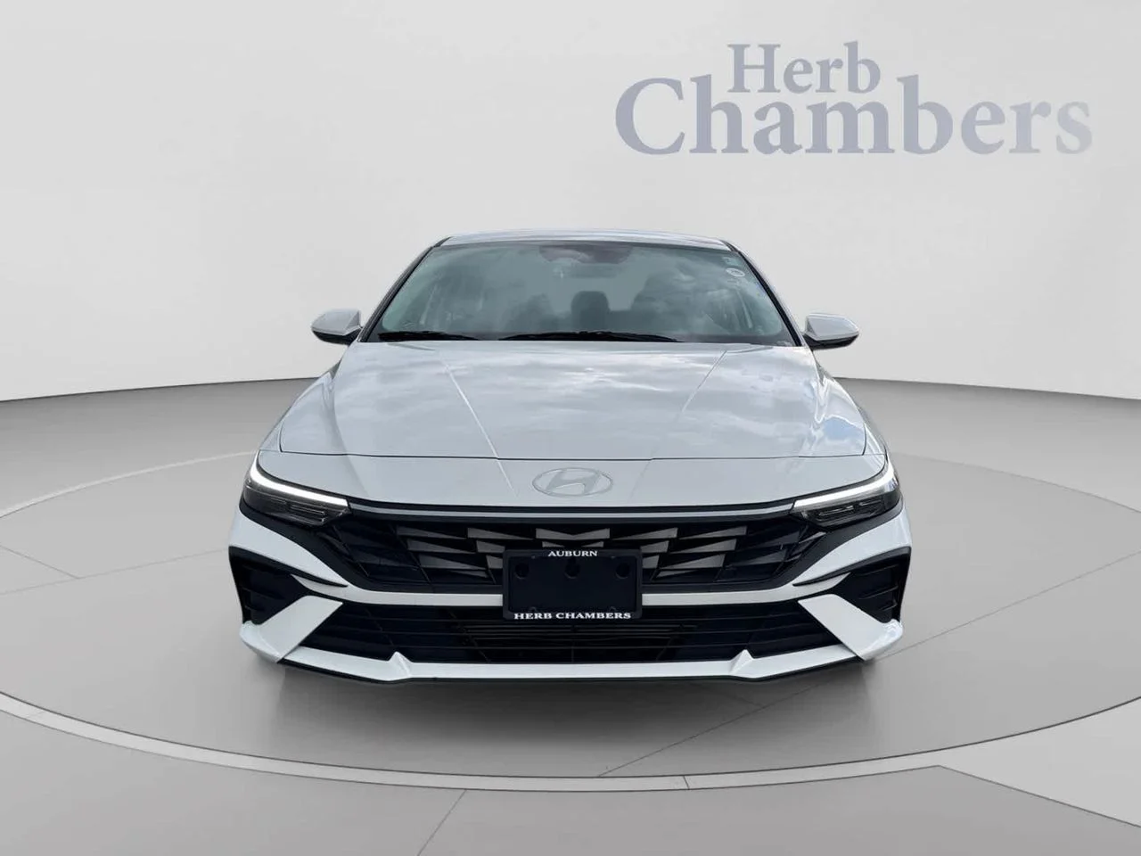 New 2026 White Hyundai SE image 2