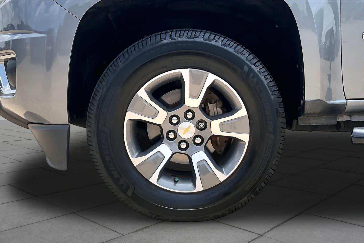 Used 2020 Satin Steel Metallic Chevrolet 2WD Z71 image 11