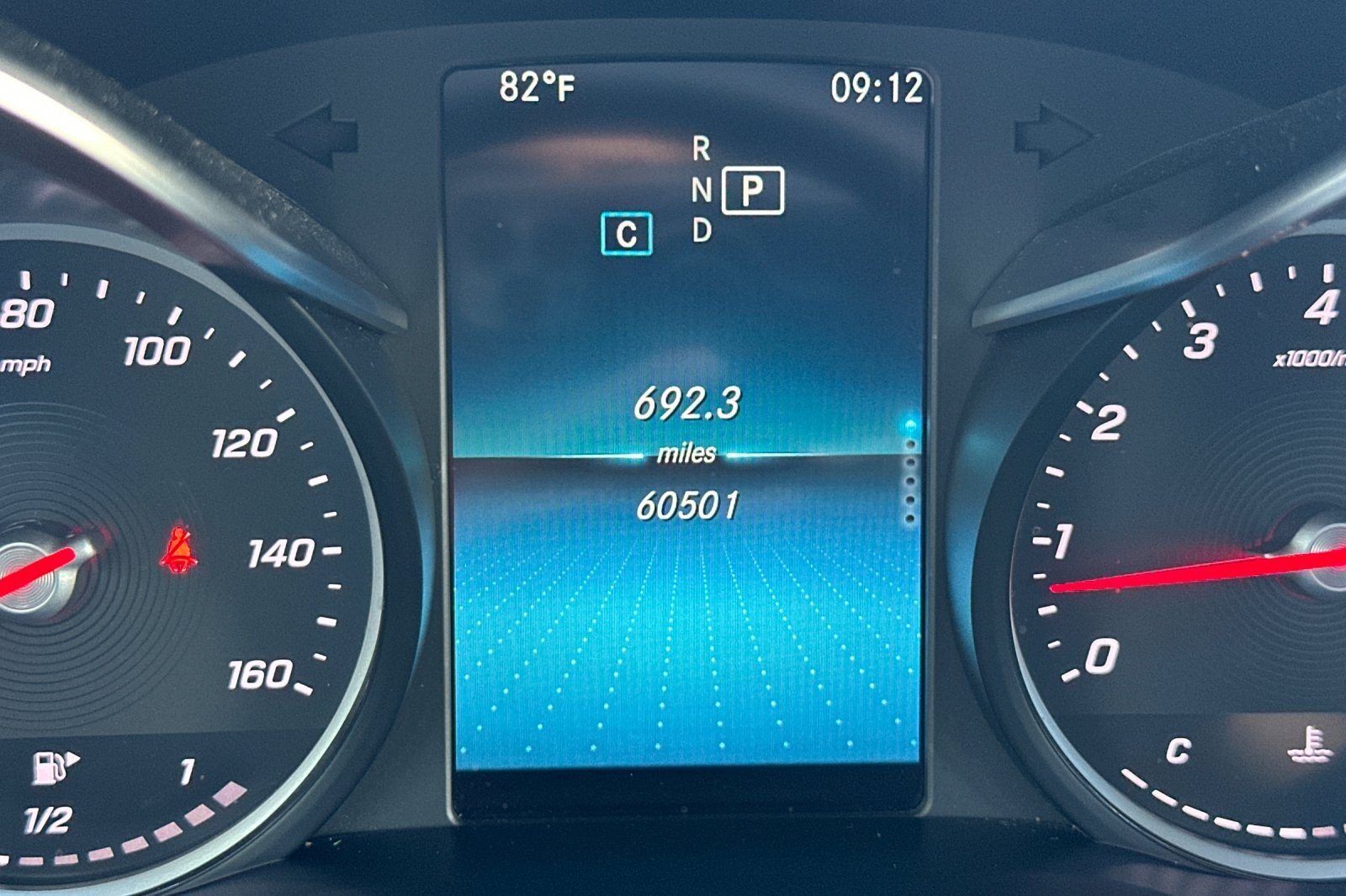 Used 2019 WHITE Mercedes-Benz C 300 image 23