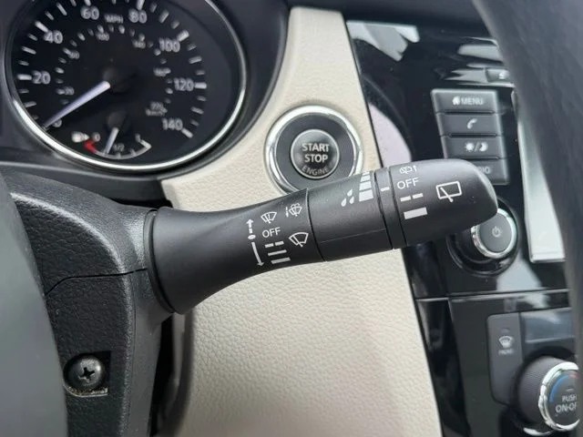 Used 2019 White Nissan SV image 25
