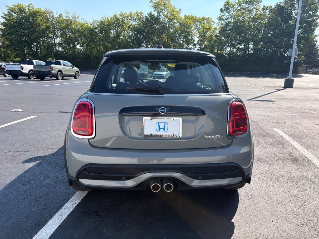 Used 2023 Gray Metallic MINI  image 4