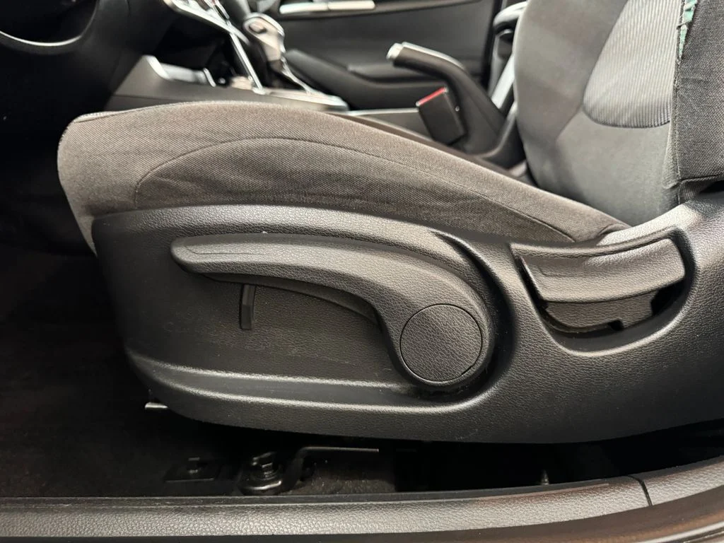 Used 2021 Gray Kia LX image 22
