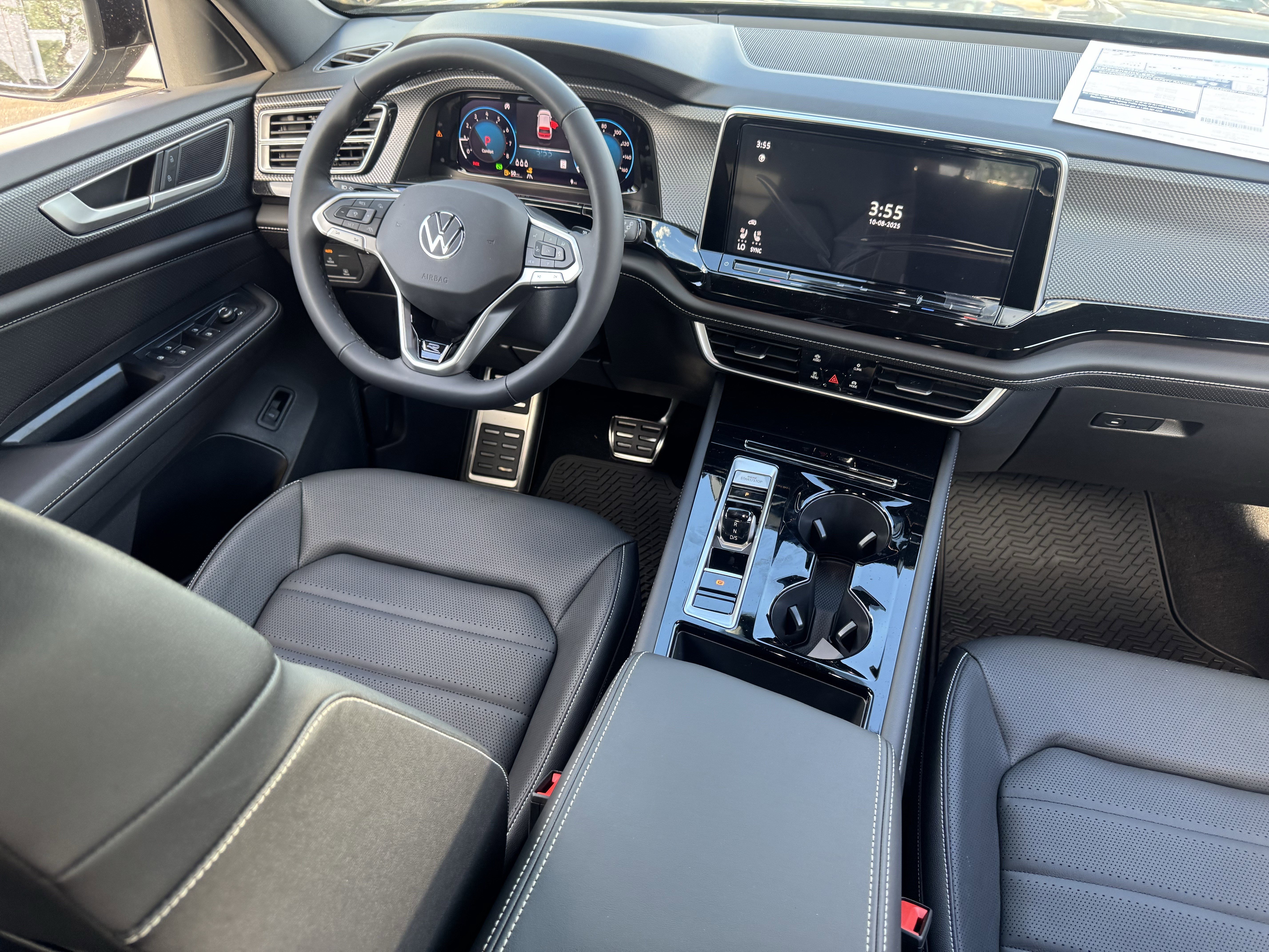 2026 Volkswagen Atlas Cross Sport SEL R-LINE - Photo 10