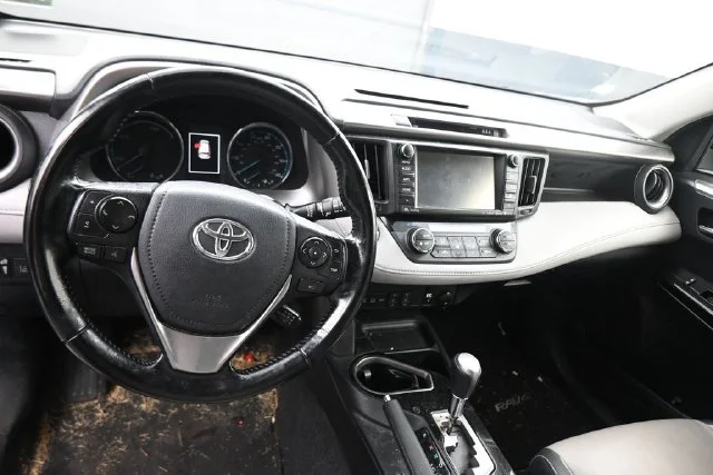 Used 2018 Gray Toyota Limited image 22