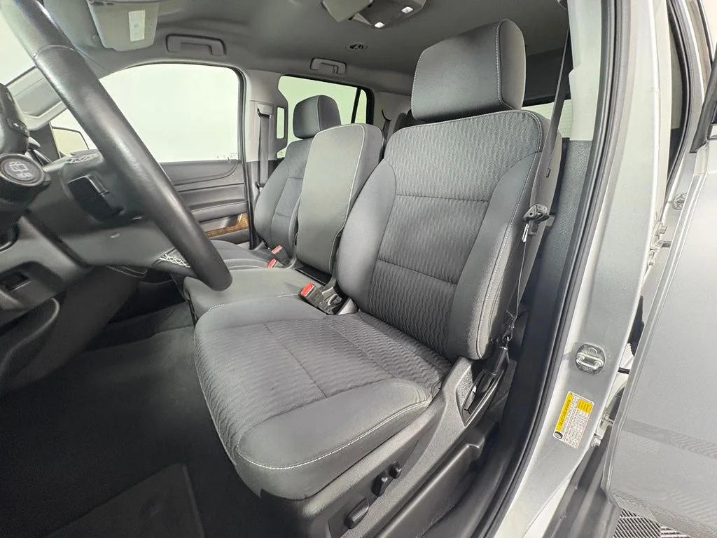Used 2020 Silver Chevrolet LS image 17