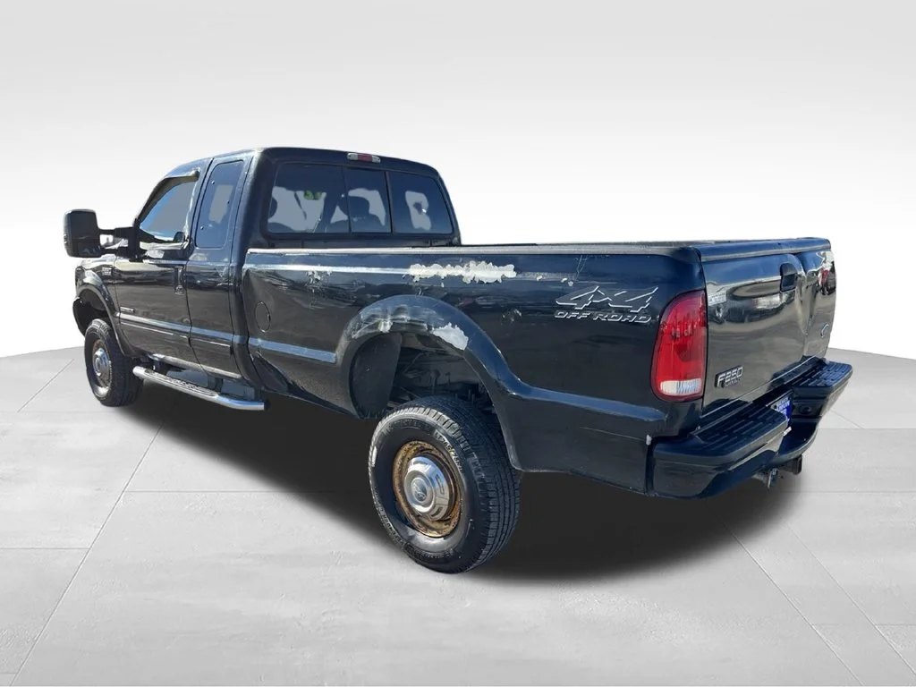 Used 2002  Ford XL image 7