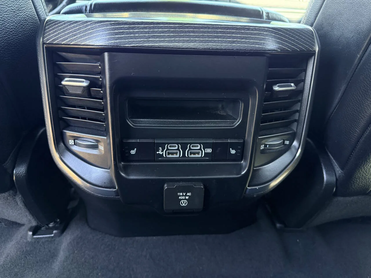 Used 2019 Silver RAM Limited 4x2 4dr Crew Cab 5.6 ft. SB Pickup image 25