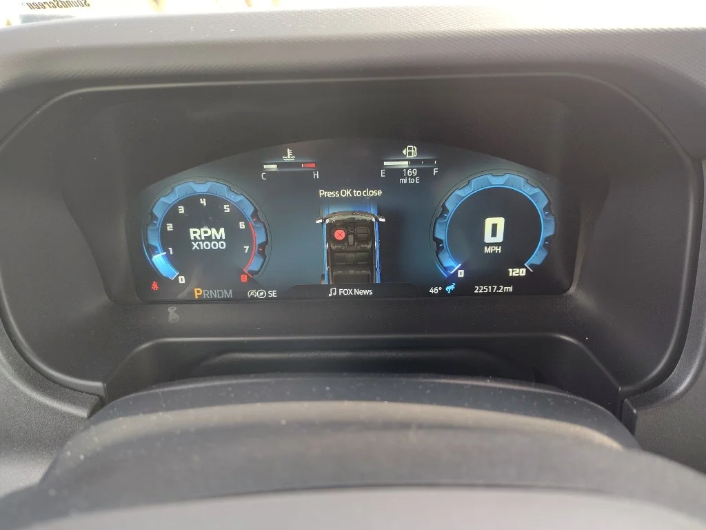 Used 2025 Oxford White Ford Badlands image 15