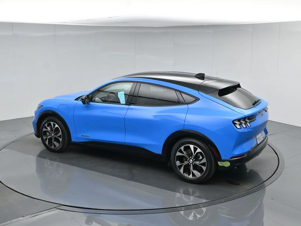 Used 2023 Blue Ford Premium image 41