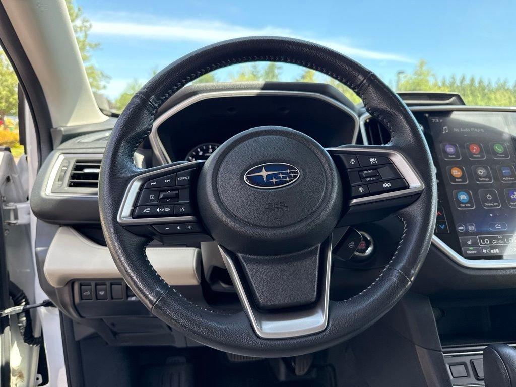 Used 2023 Crystal White Pearl Subaru Limited image 10