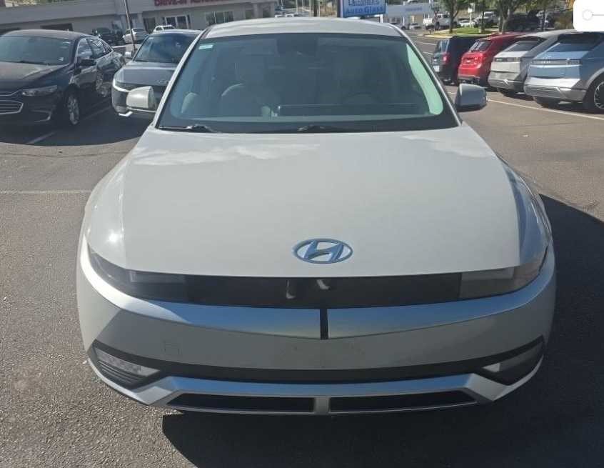 Used 2023 Cyber Gray Hyundai SEL image 2