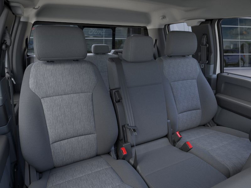 New 2026 Oxford White Ford F-550® XL image 10