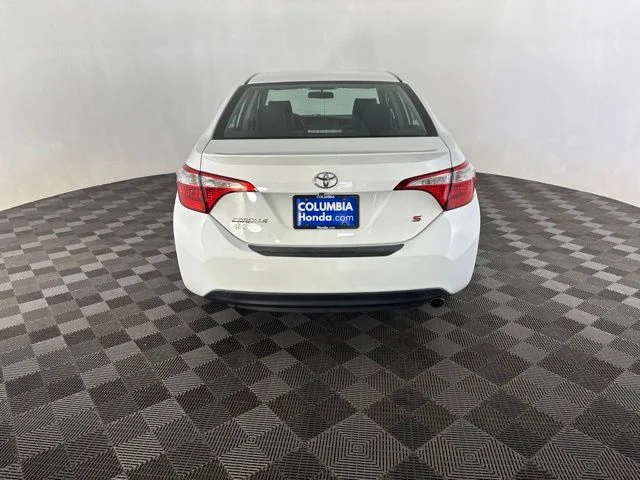 Used 2015 White Toyota S Plus image 8