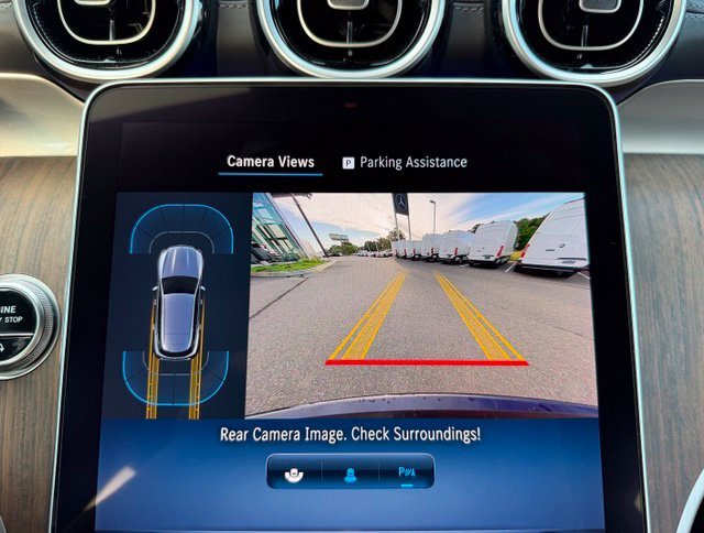 Certified Used 2024  Mercedes-Benz GLC 300 image 21