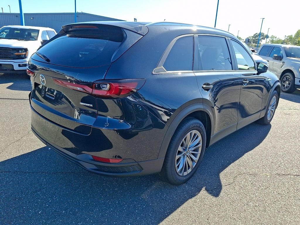New 2026 Jet Black Mica Mazda 3.3 Turbo Select AWD image 3