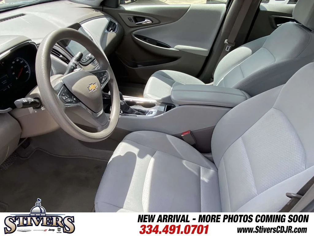 Used 2025 Blue Chevrolet LT image 48