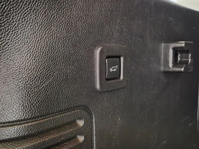 Used 2015  Ford XLT image 17