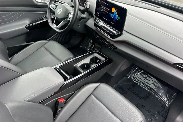 Used 2023 Gray Volkswagen Pro S image 18