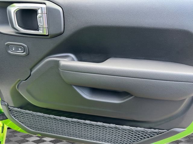 New 2026 Mojito Clear-Coat Exterior Paint Jeep Sport S image 13