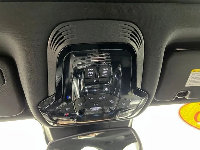 2026 Alfa Romeo Giulia Base - Photo 38
