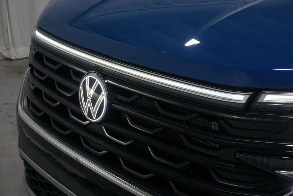 2025 Volkswagen Atlas Cross Sport SE w/Tech - Photo 36