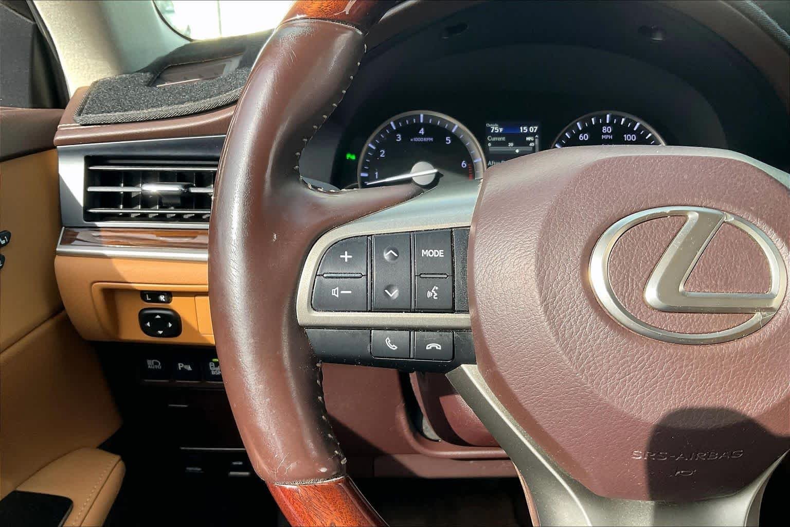 Used 2017 Atomic Silver Lexus  image 21