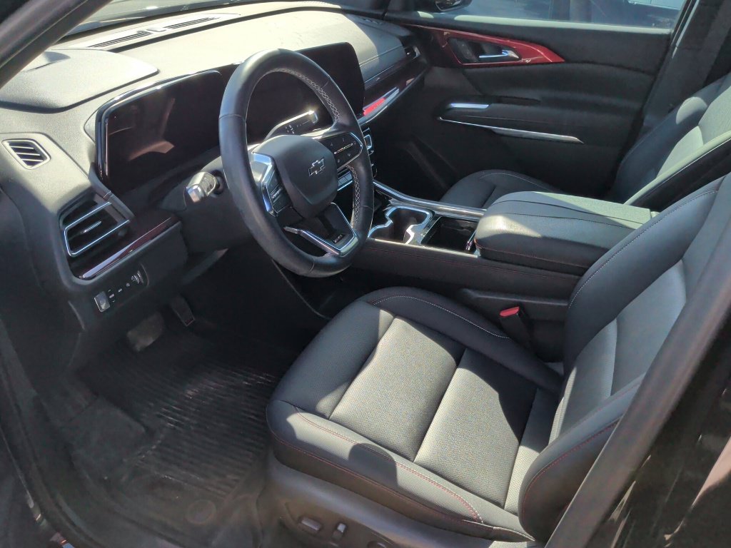 Used 2024 Mosaic Black Metallic Chevrolet Z71 image 11